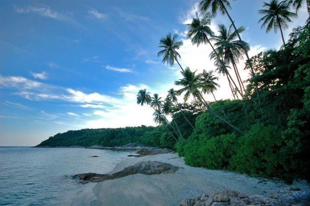 Shari La Island Resort Kampong Pasir Hantu ภายนอก รูปภาพ